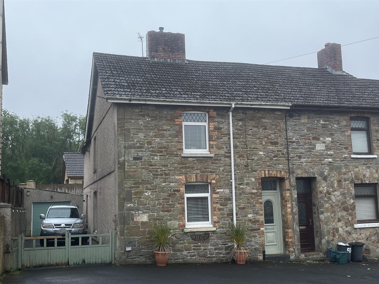 Heol Morlais, Trimsaran, Kidwelly, SA17 4DG